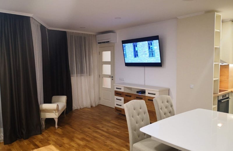 Аренда просторной 2-комнатной квартиры, Варна, Болгария